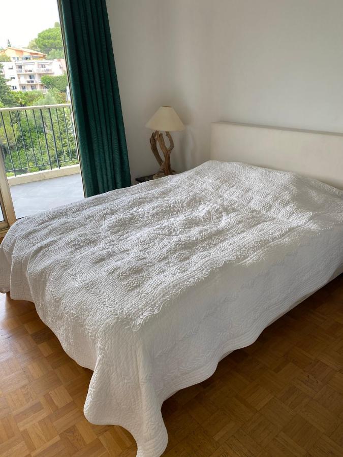 Апартаменты Baie Des Anges